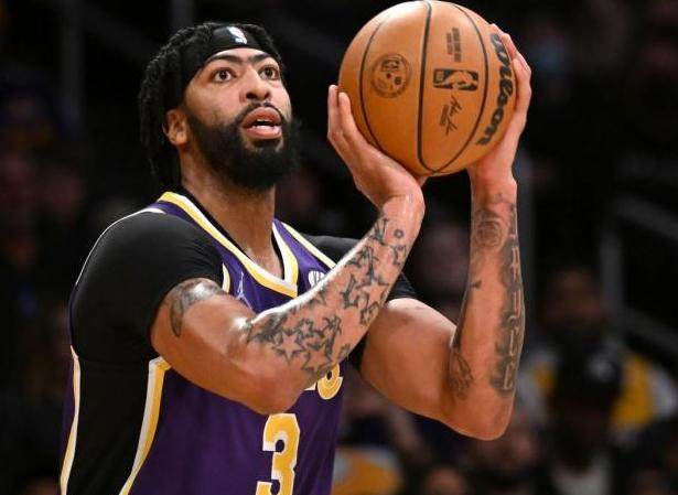 6686 sports news-谈及交易浓眉心里没底：Fxxk 真不清楚会发生什么