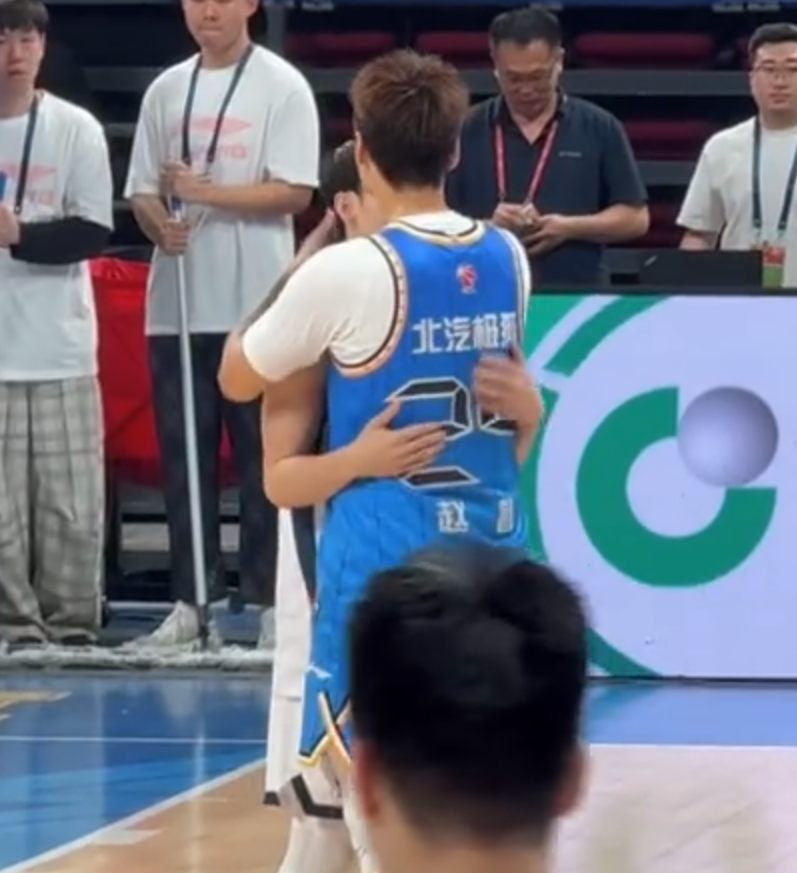 6686 sports news-徐杰决胜时刻被DNP！沮丧一幕曝光引热议 杜锋为明夏续约压价吗？